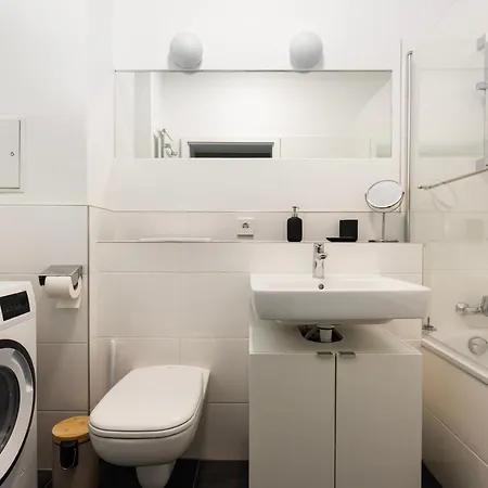 Design 2r Neustadt - Garten - Elbnahe - Airport Apartment *