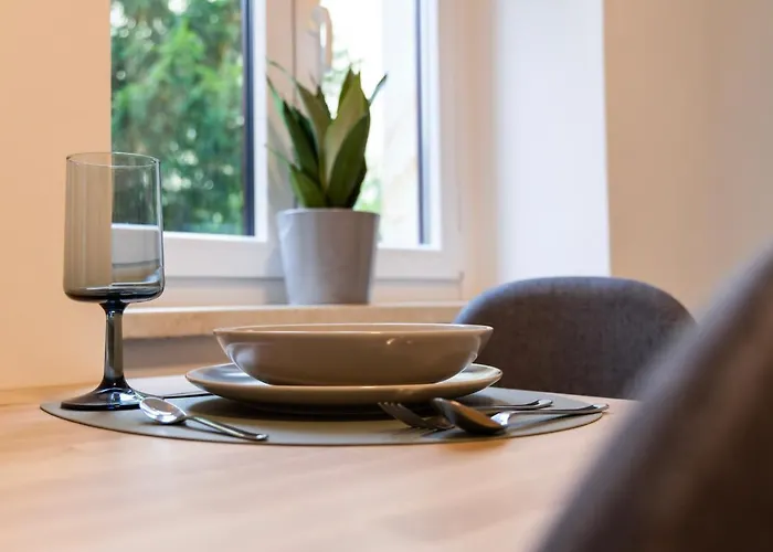 Design 2r Neustadt - Garten - Elbnahe - Airport Апартаменты