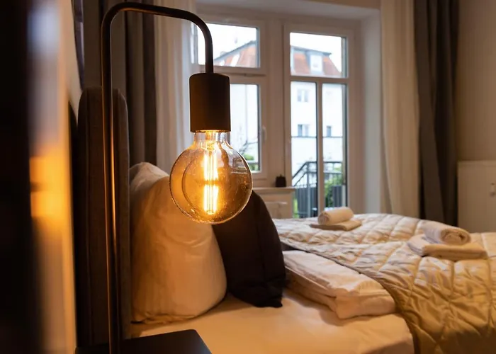 Design 2r Neustadt - Garten - Elbnahe - Airport * Dresden